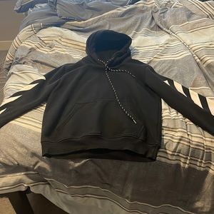Off White Hoodie Black (Medium)